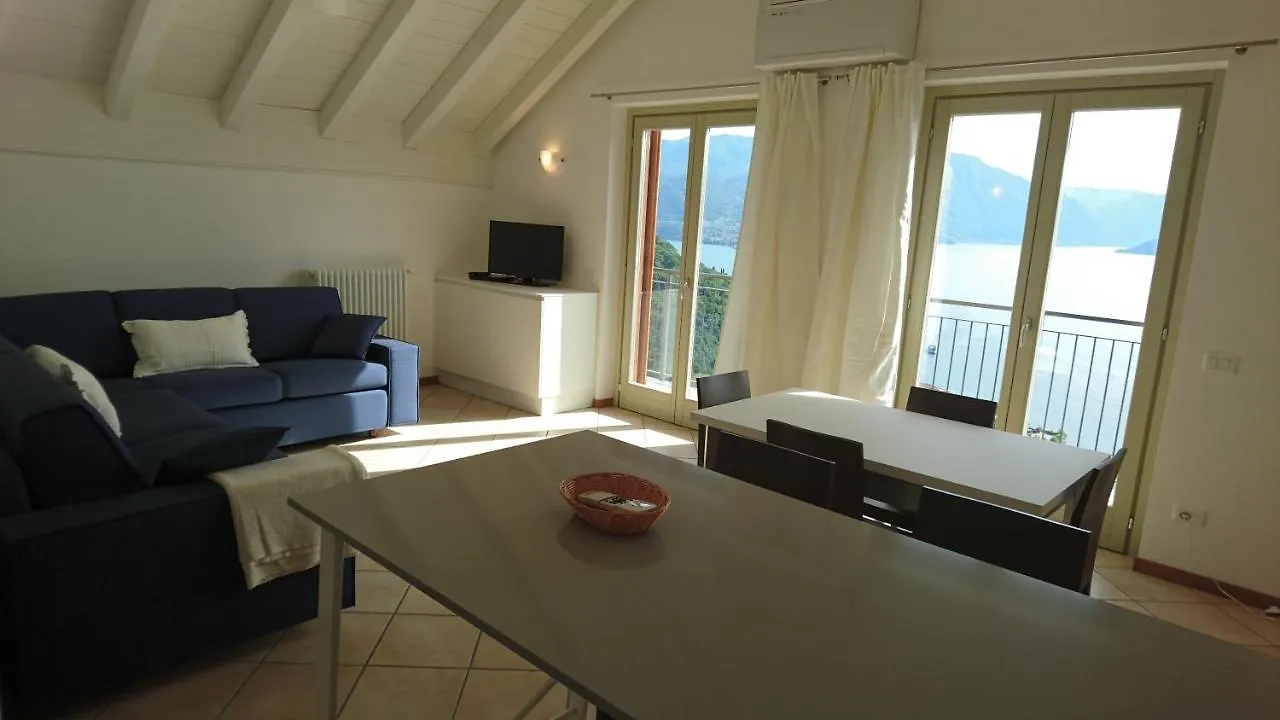 Lakecomoweb Apartments Perledo