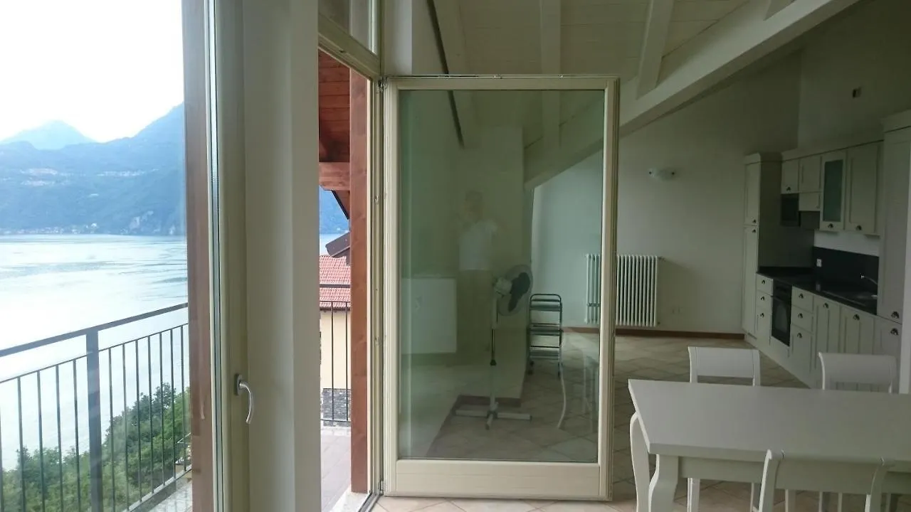 Lakecomoweb Apartments Perledo