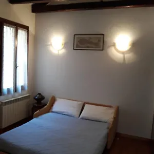 https://san-barnaba-artists-district-house.hotelslidodijesolo.com