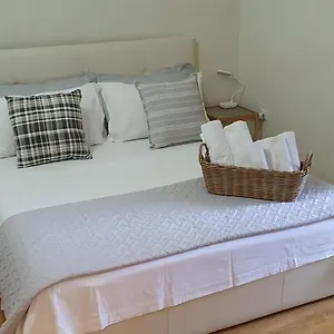 https://romeapartments-1-floor.it-romehotels.com