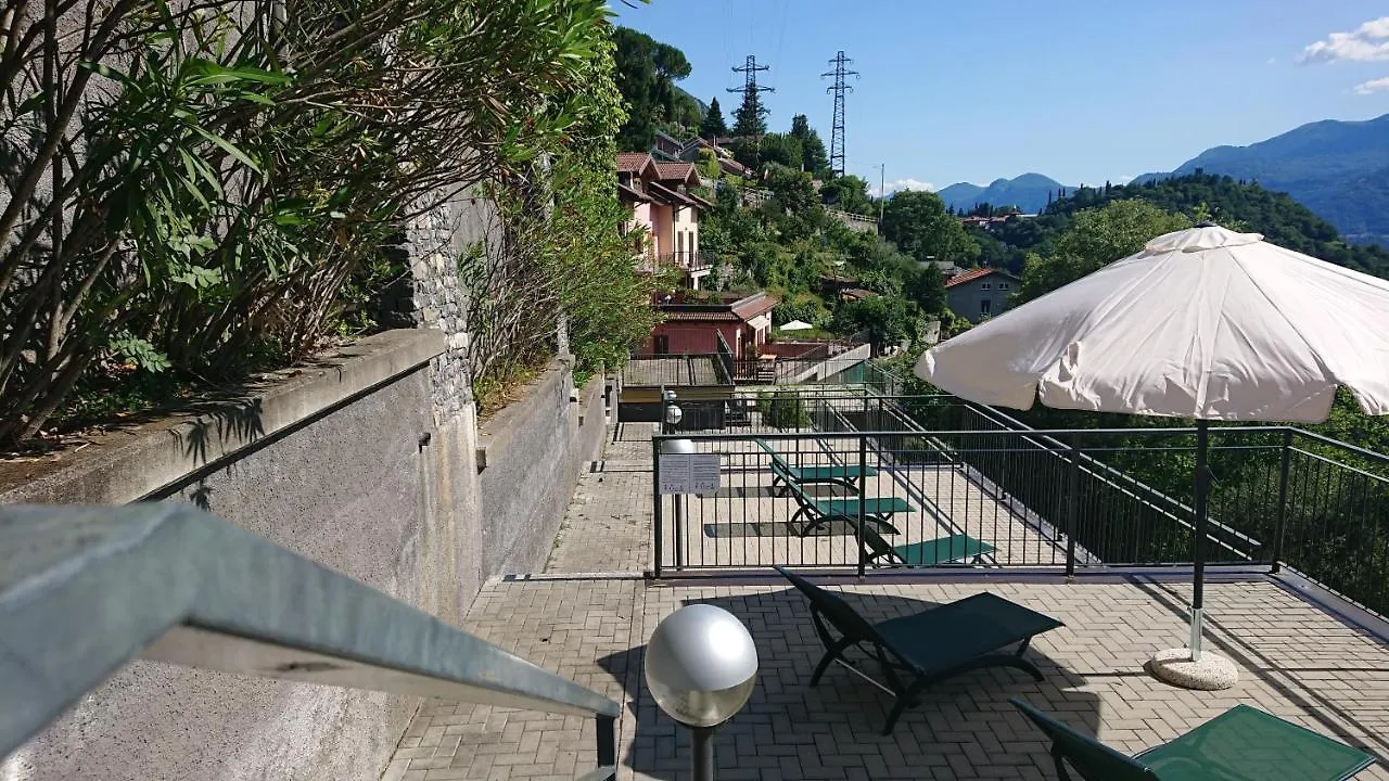 Lakecomoweb Apartments Perledo Italie